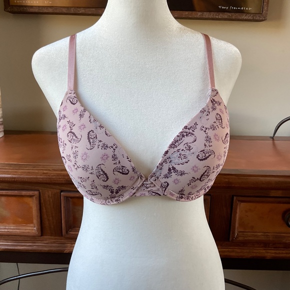 Jessica Simpson Lightly Padded Bras 2 for 1. Purple and Paisley. Both 34C - Picture 2 of 13